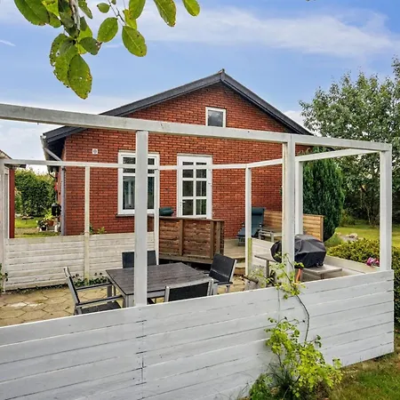 Holiday home Saja - 550m From The Sea By Interhome Borkop