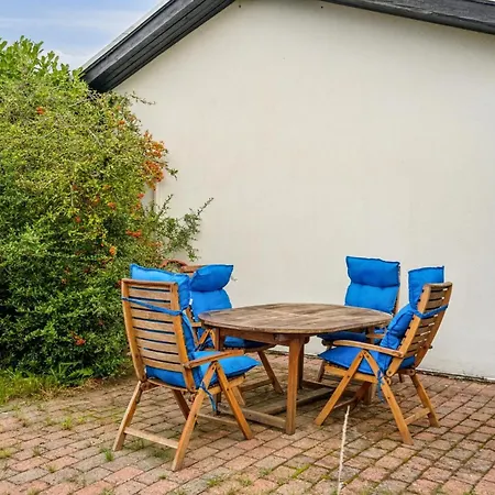 Holiday home Saja - 550m From The Sea By Interhome